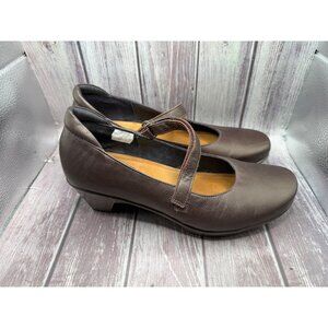 Naot Pecan Brown Leather Mary Jane Pump Heel Shoe  222428 Size 40 US 9-9.5